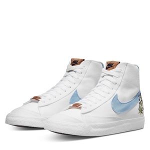 Used NIKE blazer mid 77 se indigo women size 8 shoes